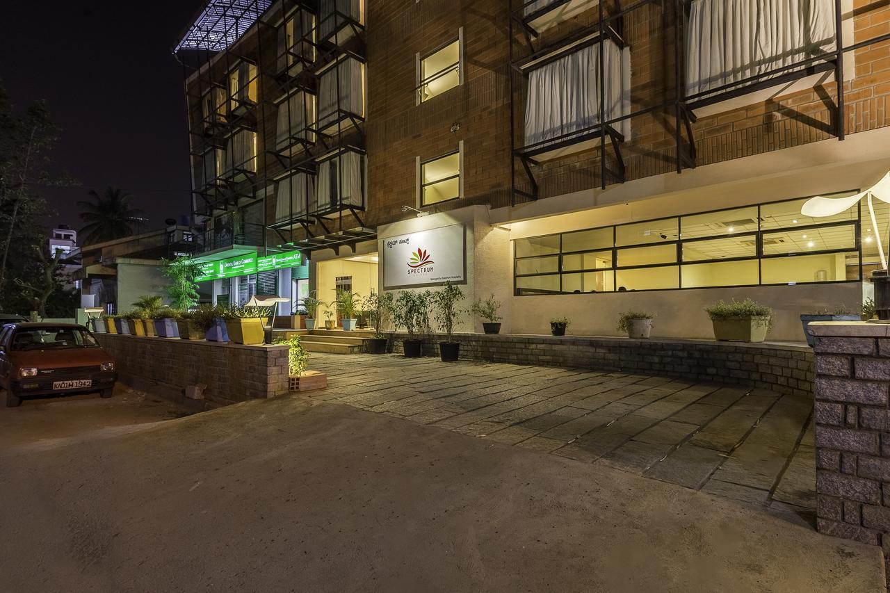 Treebo Trend Spektrum Suites Mysore Exteriör bild